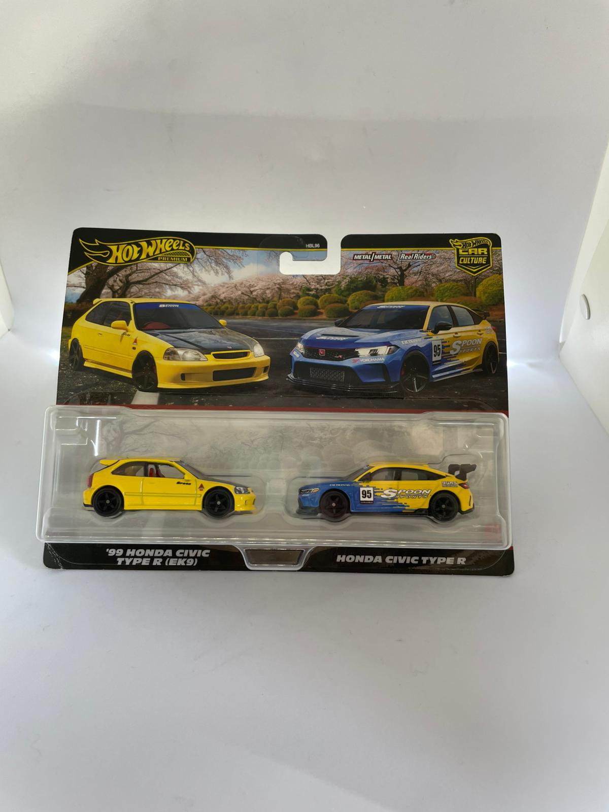 Majorette Porsche Panamera Turbo (Red)